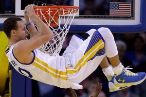 开云APP-F1新赛季揭幕战之夜，德布劳内刷新纪录，速度与激情的双重盛宴