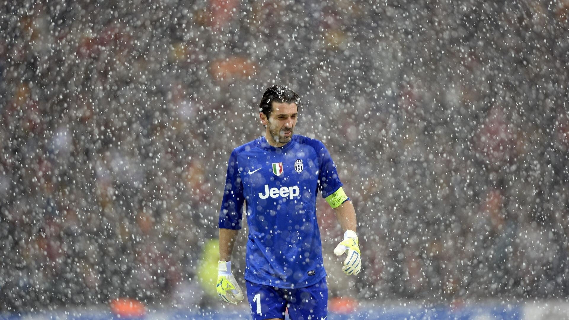 西决生死战焦点战，英格兰爆冷皇马，足球与篮球的宿命交响