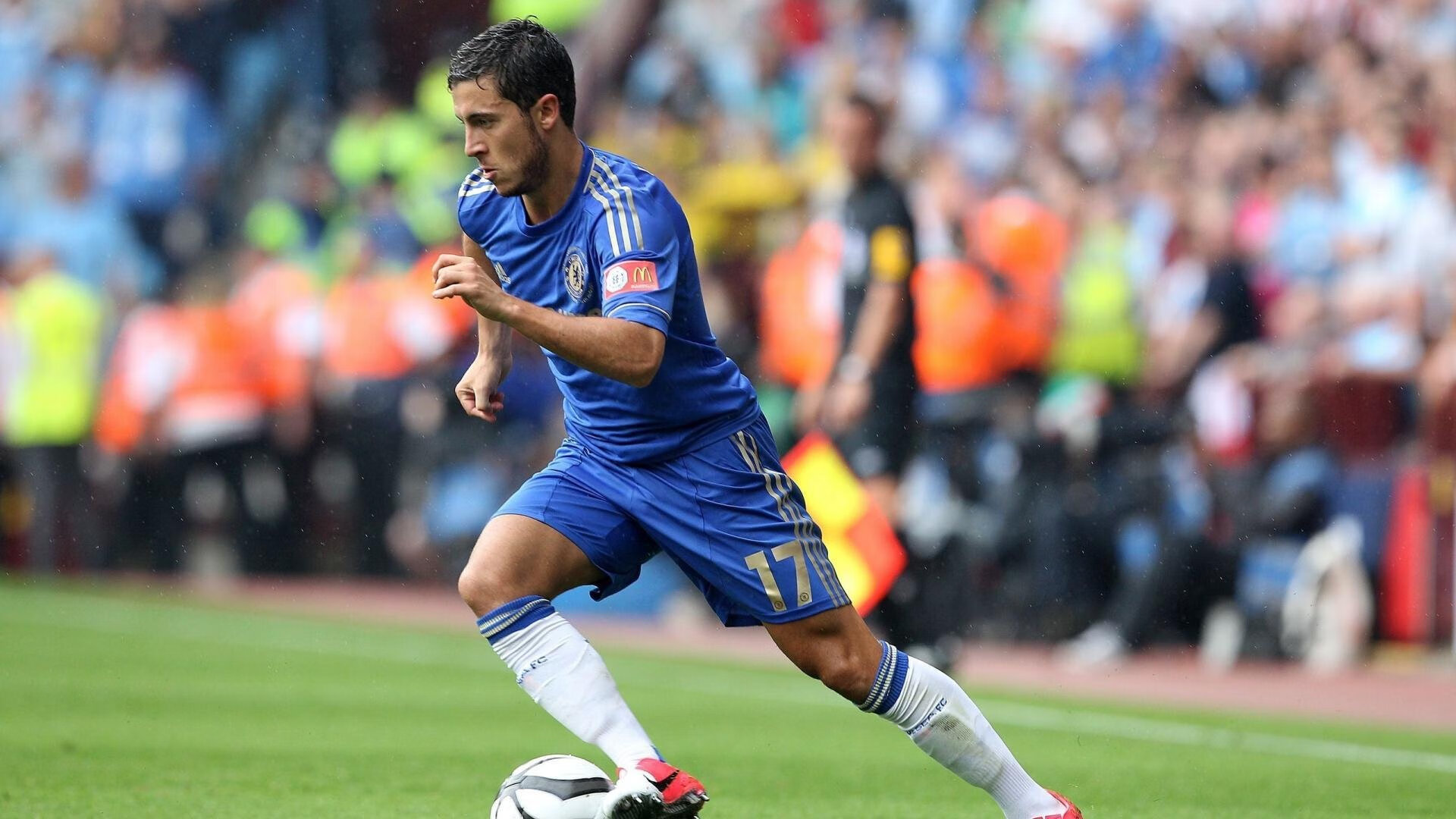 年度焦点之战之夜，当莱奥的刀锋，切开钢铁森林的寂静