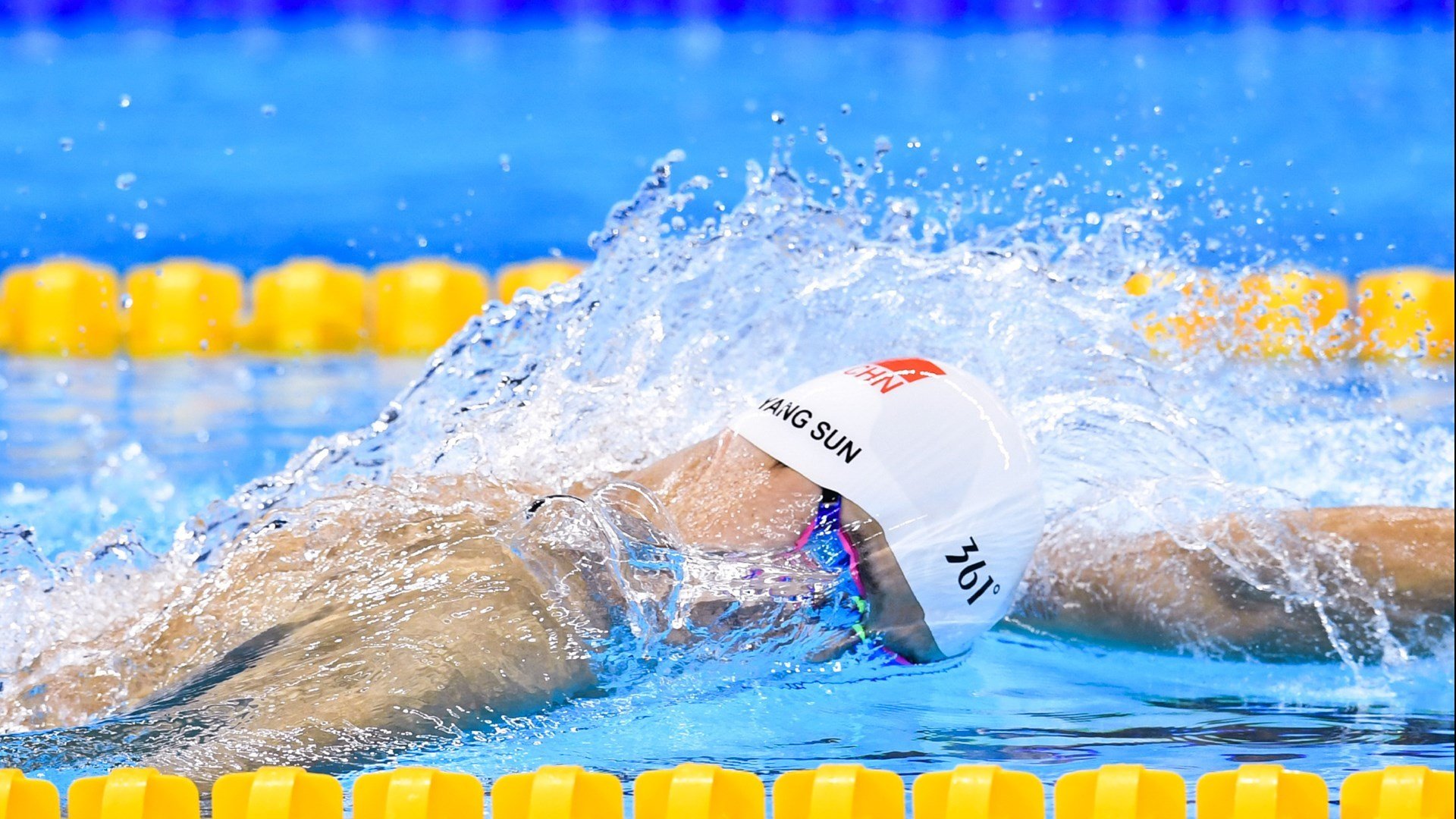 猛龙压哨绝杀背后，是哈利伯顿在篮球宇宙中刻下的相对论